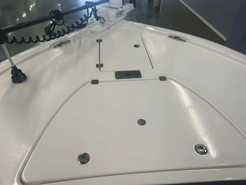 Slide: The Image of Tidewater 2700 Carolina Bay 2025 - 5