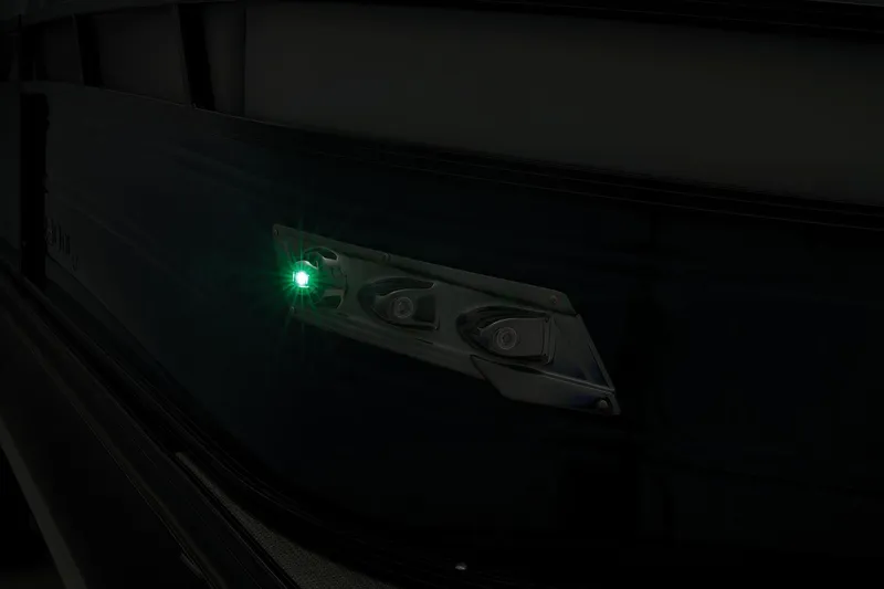 Slide: The Image of Regency 230 DL3 2024 - 67