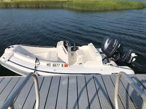 Slide: The Image of AB Nautilus 13 DLX 2018 - 7