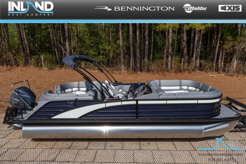 Slide: The Image of 2024 Bennington 23 RFB pontoon boat displayed by Inland Boat Company. - 32