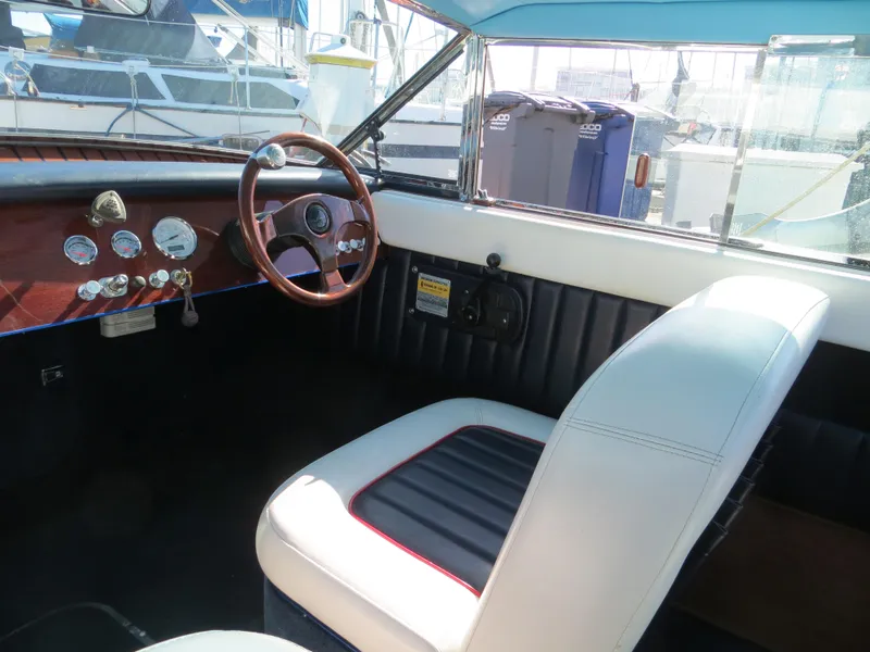 Slide: The Image of Actual Boat - 10