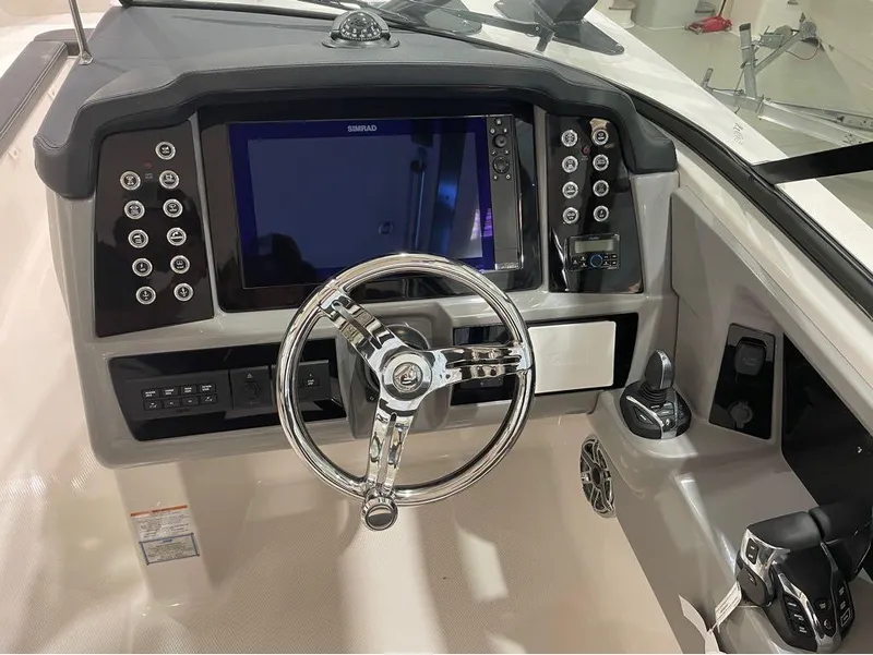 Slide: The Image of Robalo R317 Dual Console 2024 - 35