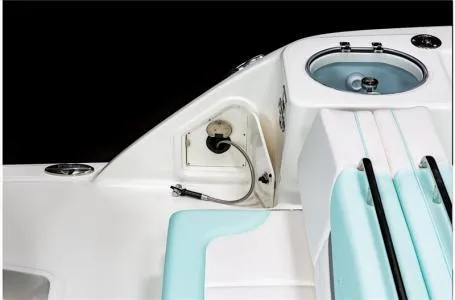 Slide: The Image of Robalo R317 Dual Console 2024 - 8