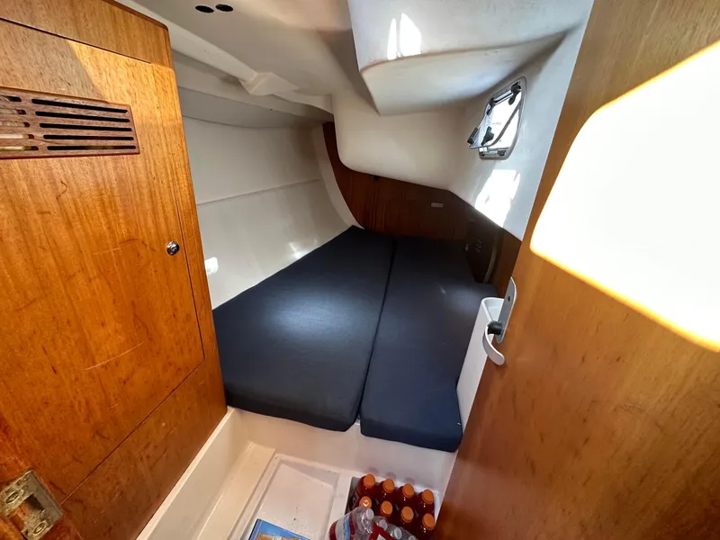 Slide: The Image of Starboard quarter berth - 19