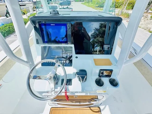 Slide: The Image of Sea Pro 242 DLX Center Console 242CC 242DLX 242 CC 2025 - 12