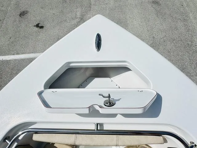 Slide: The Image of Sea Pro 242 DLX Center Console 242CC 242DLX 242 CC 2025 - 18