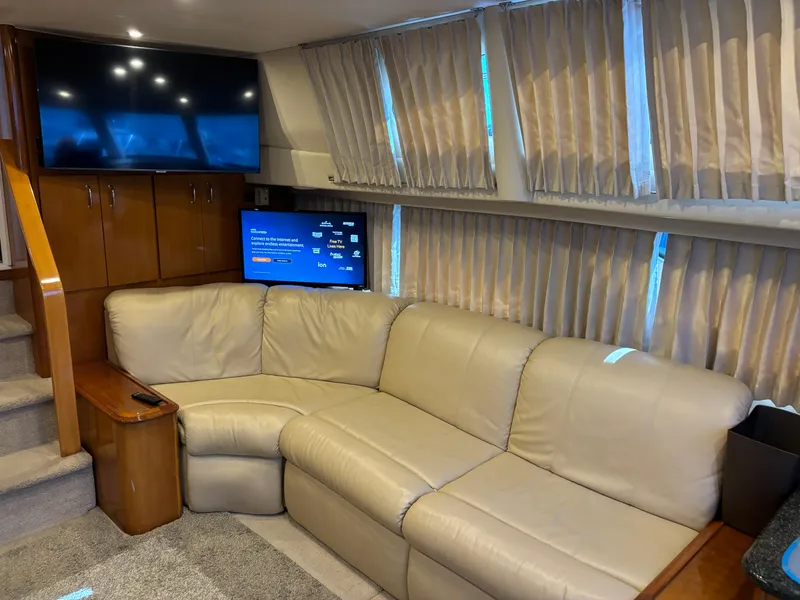 Slide: The Image of Sofa Converts to - 21