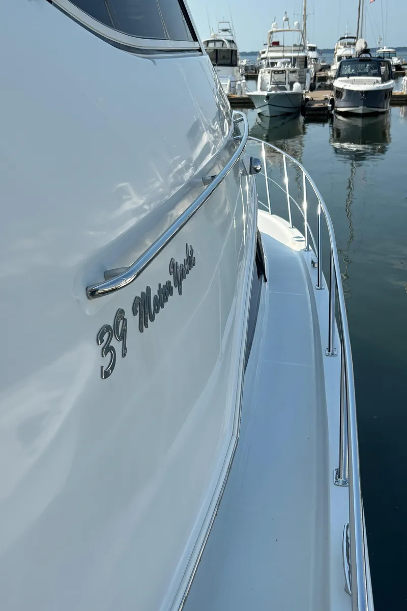 Slide: The Image of Side walk to foredeck - 5