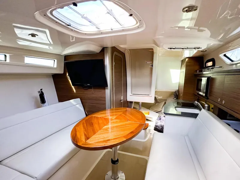 Slide: The Image of Boston Whaler 325 Conquest 2020 - 52