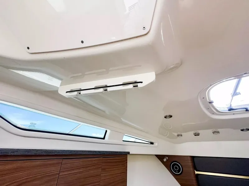 Slide: The Image of Boston Whaler 325 Conquest 2020 - 54