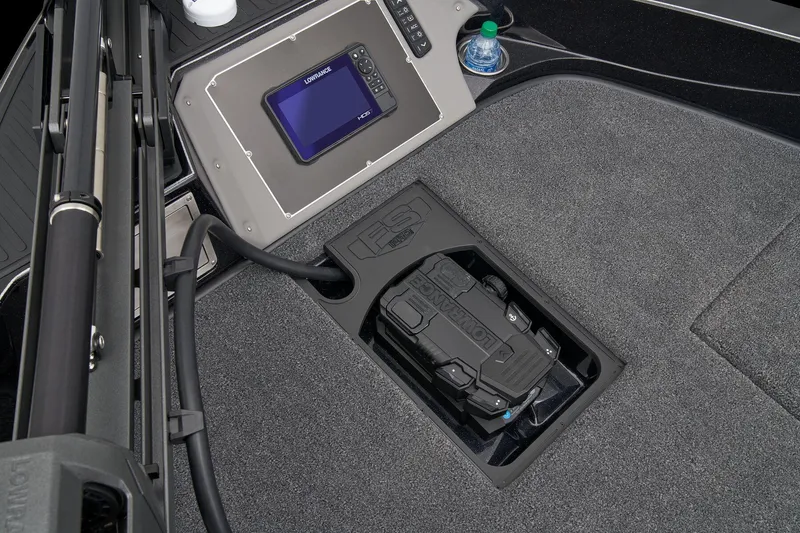 Slide: The Image of Manufacturer Provided Image: Ranger 622FS Pro - 11