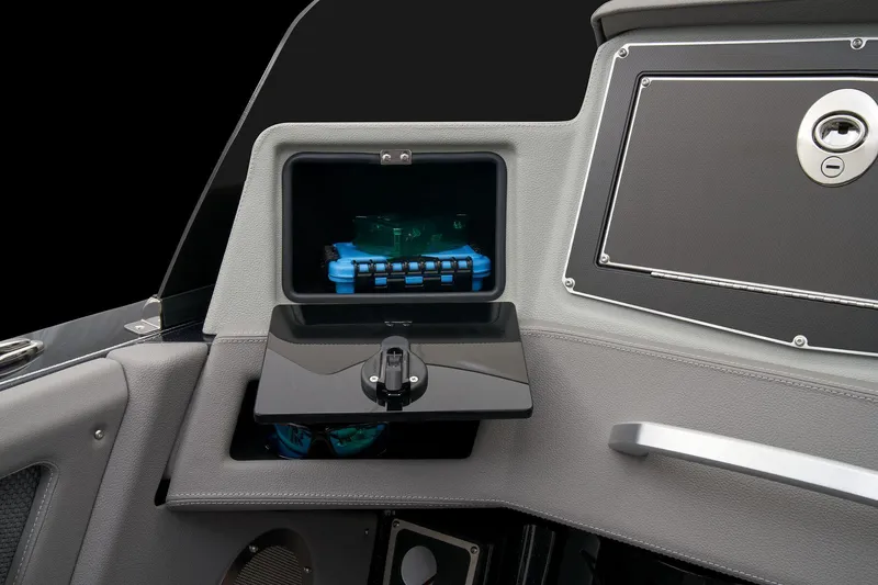 Slide: The Image of Manufacturer Provided Image: Ranger 622FS Pro - 38