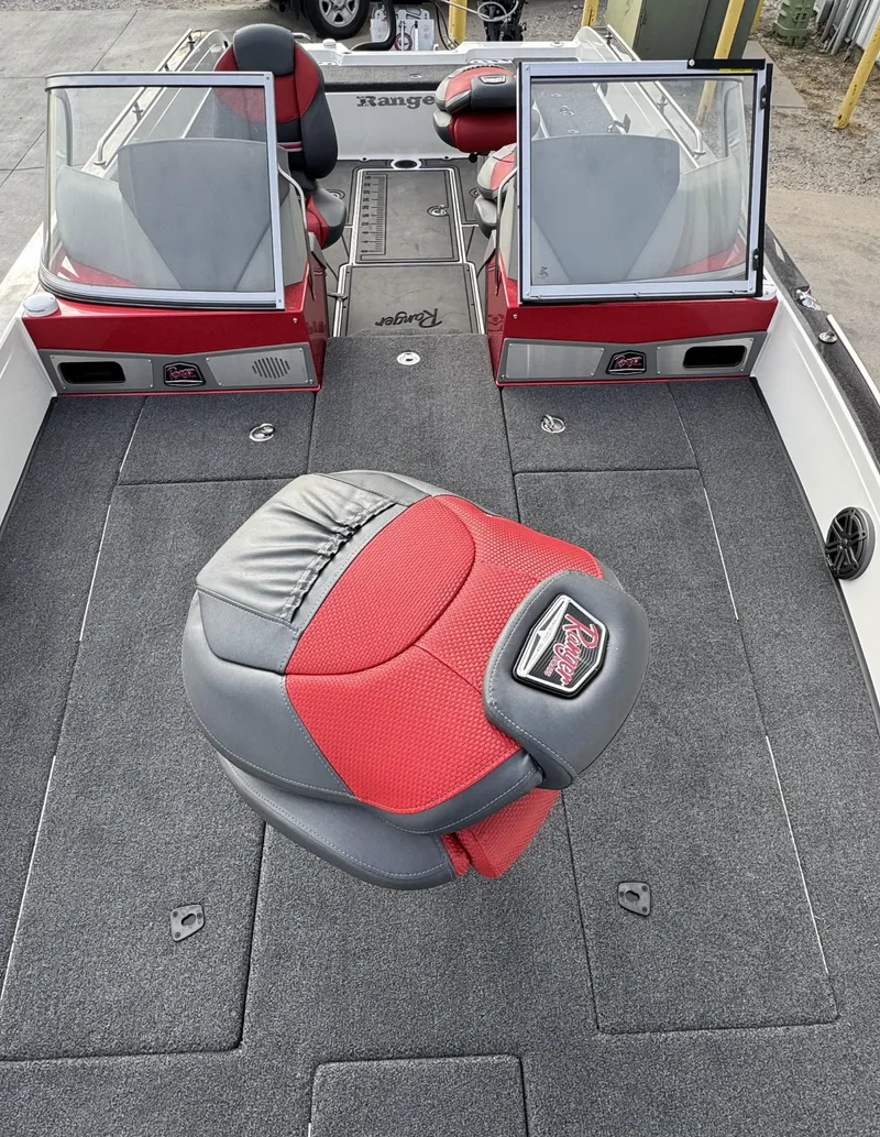 Slide: The Image of Ranger 622FS Pro 2024 - 73