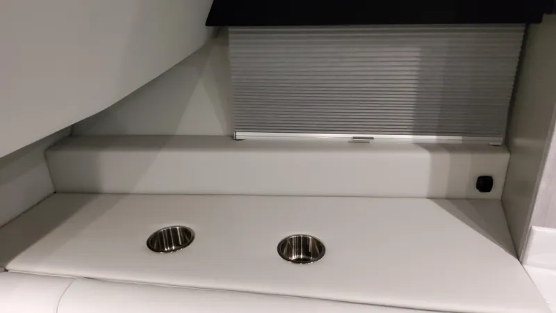 Slide: The Image of Formula 380 Super Sport Crossover OB 2025 - 100