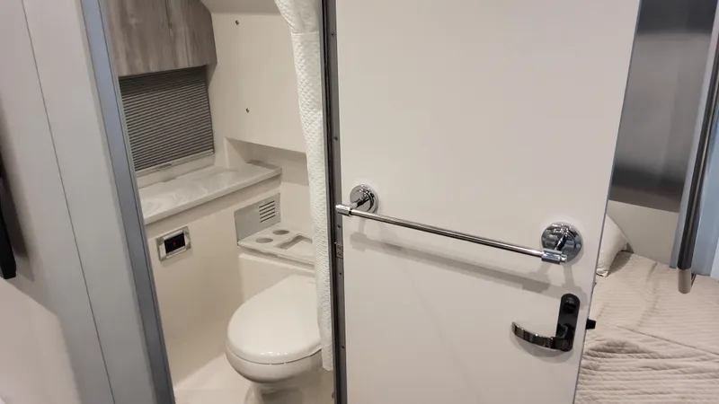 Slide: The Image of Formula 380 Super Sport Crossover OB 2025 - 115