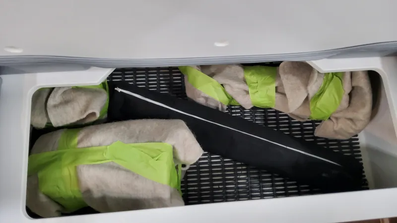 Slide: The Image of Formula 380 Super Sport Crossover OB 2025 - 55