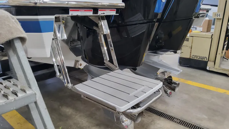 Slide: The Image of Formula 380 Super Sport Crossover OB 2025 - 70