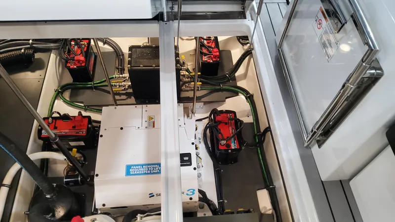 Slide: The Image of Formula 380 Super Sport Crossover OB 2025 - 76