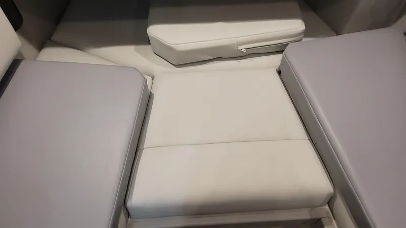 Slide: The Image of Formula 380 Super Sport Crossover OB 2025 - 99