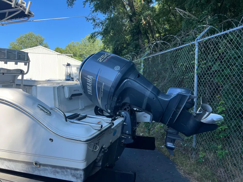 Slide: The Image of 2011 Sea Fox 236CC Pro Series boat with Yamaha 250 outboard motor. - 8