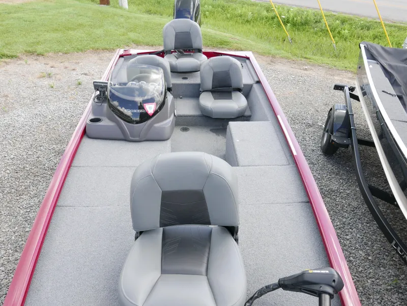 Slide: The Image of 2022 Tracker Pro 170 fishing boat with gray seating and red trim. - 7