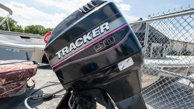 Slide: The Image of 2003 War Eagle 754 LDSV with Tracker 90 outboard motor - 8