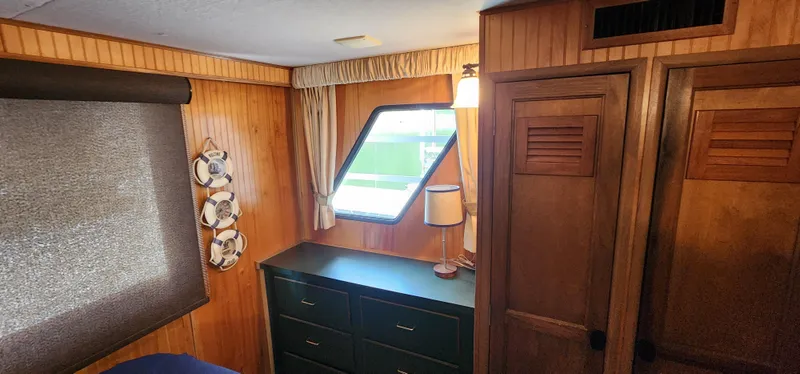 Slide: The Image of Gibson 50 Cabin Yacht 1993 - 67