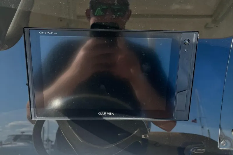 Slide: The Image of Garmin GPS display on 2019 Scout 235 XSF boat. - 9