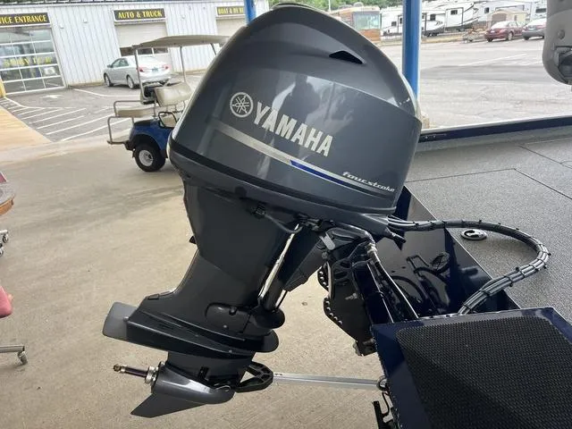 Slide: The Image of G3 Sportsman 1710 2024 - 4