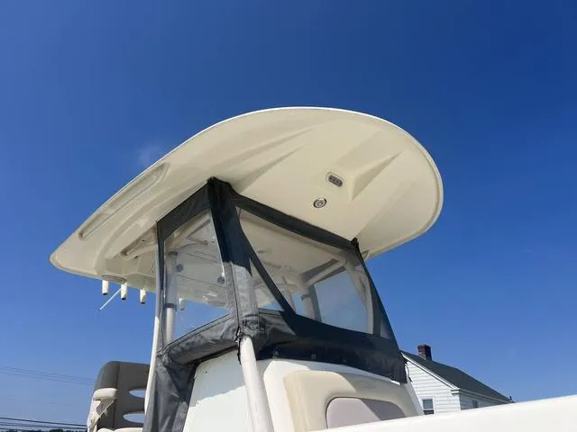 Slide: The Image of Cobia 256CC 2015 - 16