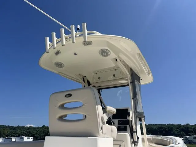 Slide: The Image of Cobia 256CC 2015 - 17