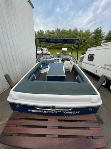 Slide: The Image of Tigé PRE 2200i WT 1999 - 9