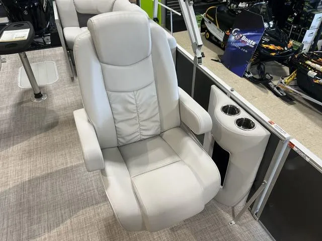 Slide: The Image of SunCatcher Fusion 324RC 2024 - 10