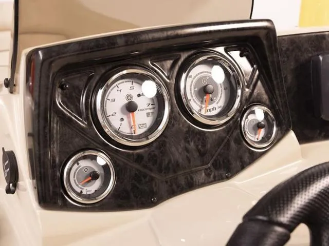 Slide: The Image of SunCatcher Select 322RC 2024 - 14