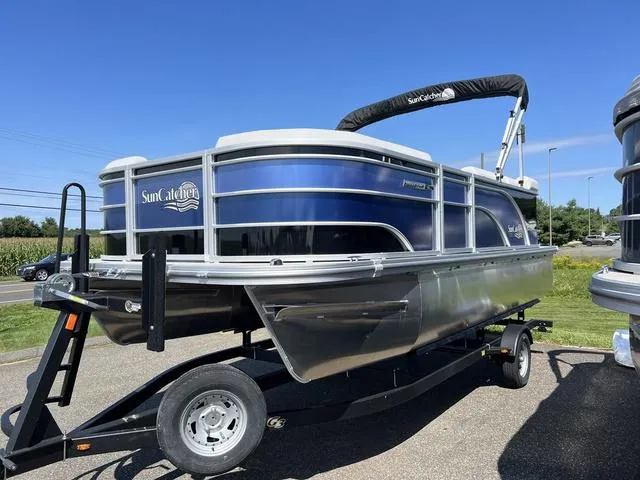 Slide: The Image of Top view of 2024 SunCatcher Select 18C pontoon boat interior layout. - 3