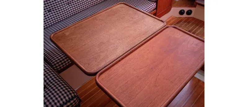 Slide: The Image of Sceptre 36 Athena 1980 - 111