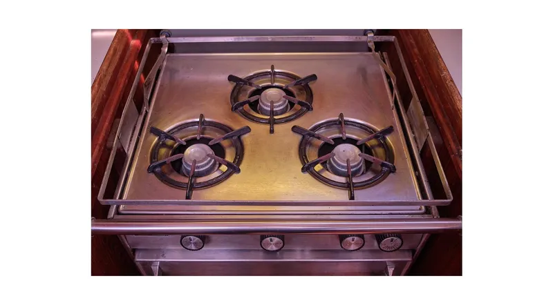 Slide: The Image of Sceptre 36 Athena 1980 - 54