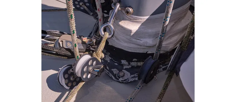 Slide: The Image of Sceptre 36 Athena 1980 - 78