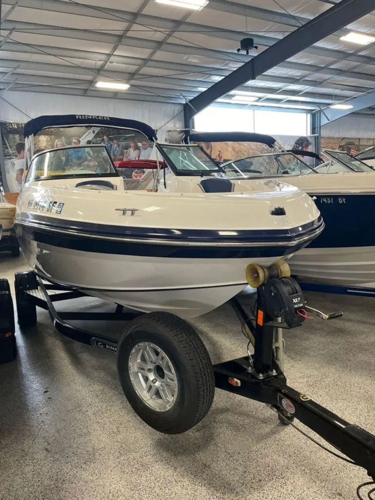 Slide: The Image of Rinker 19QX BR 2018 - 0