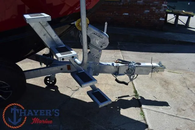 Slide: The Image of Lund 1775 Crossover XS Sport 2025 - 10