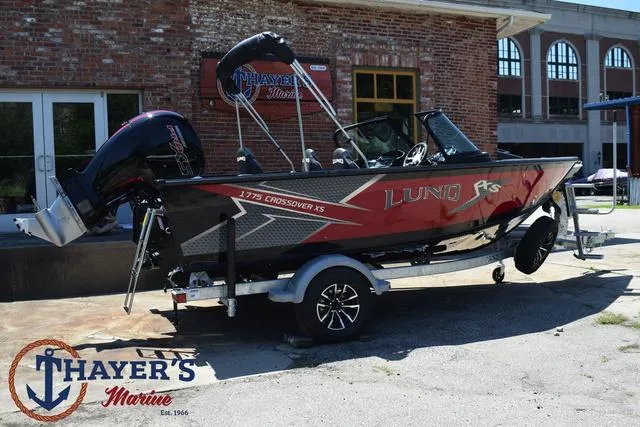 Slide: The Image of Lund 1775 Crossover XS Sport 2025 - 3