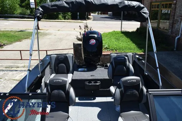 Slide: The Image of Lund 1775 Crossover XS Sport 2025 - 31