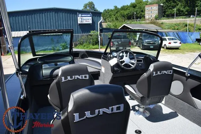 Slide: The Image of Lund 1775 Crossover XS Sport 2025 - 43