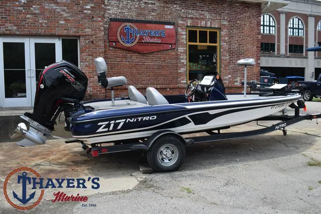 Slide: The Image of 2021 Nitro Z17 boat at Thayer's Marine dealership. - 3