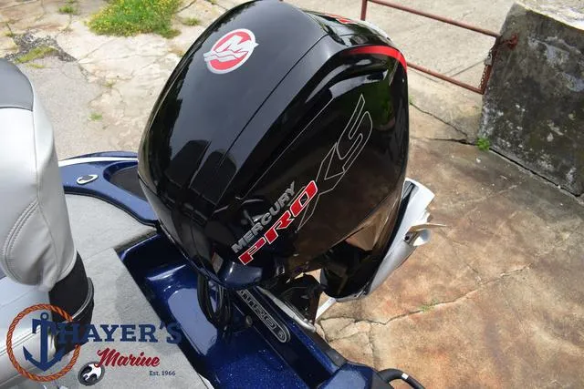 Slide: The Image of 2021 Nitro Z17 boat with Mercury Pro XS outboard motor at Thayer's Marine. - 32