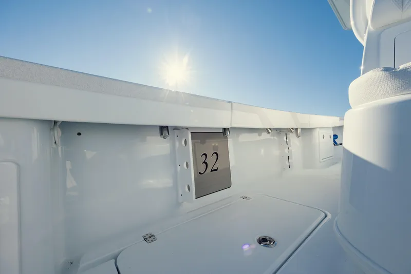 Slide: The Image of 2025 Yellowfin 32 boat interior with sunlight and clear sky. - 17