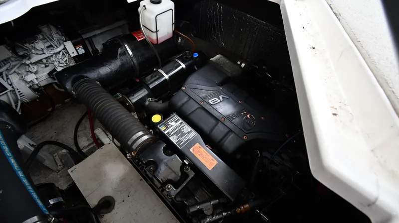 Slide: The Image of Cruisers Yachts 3870 Express 1998 - 56