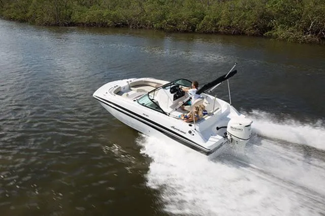 Slide: The Image of Hurricane SunDeck 187 OB 2023 - 19