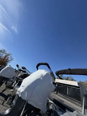 Slide: The Image of Godfrey Sweetwater 2286 C 2024 - 22