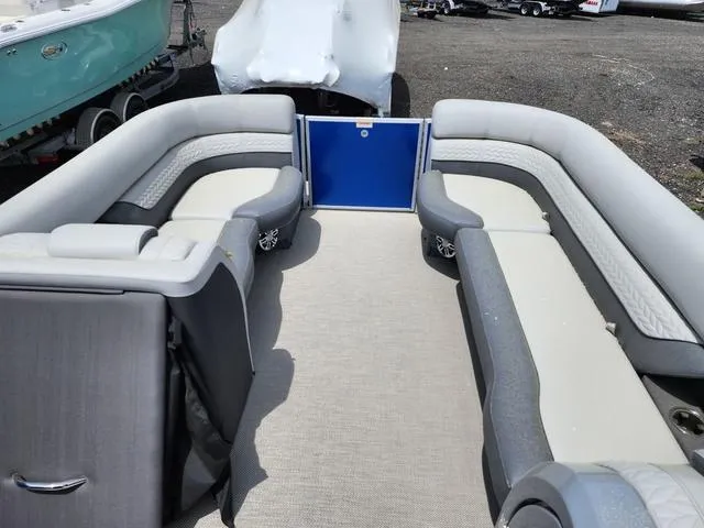 Slide: The Image of Godfrey Monaco 235 C 2023 - 13